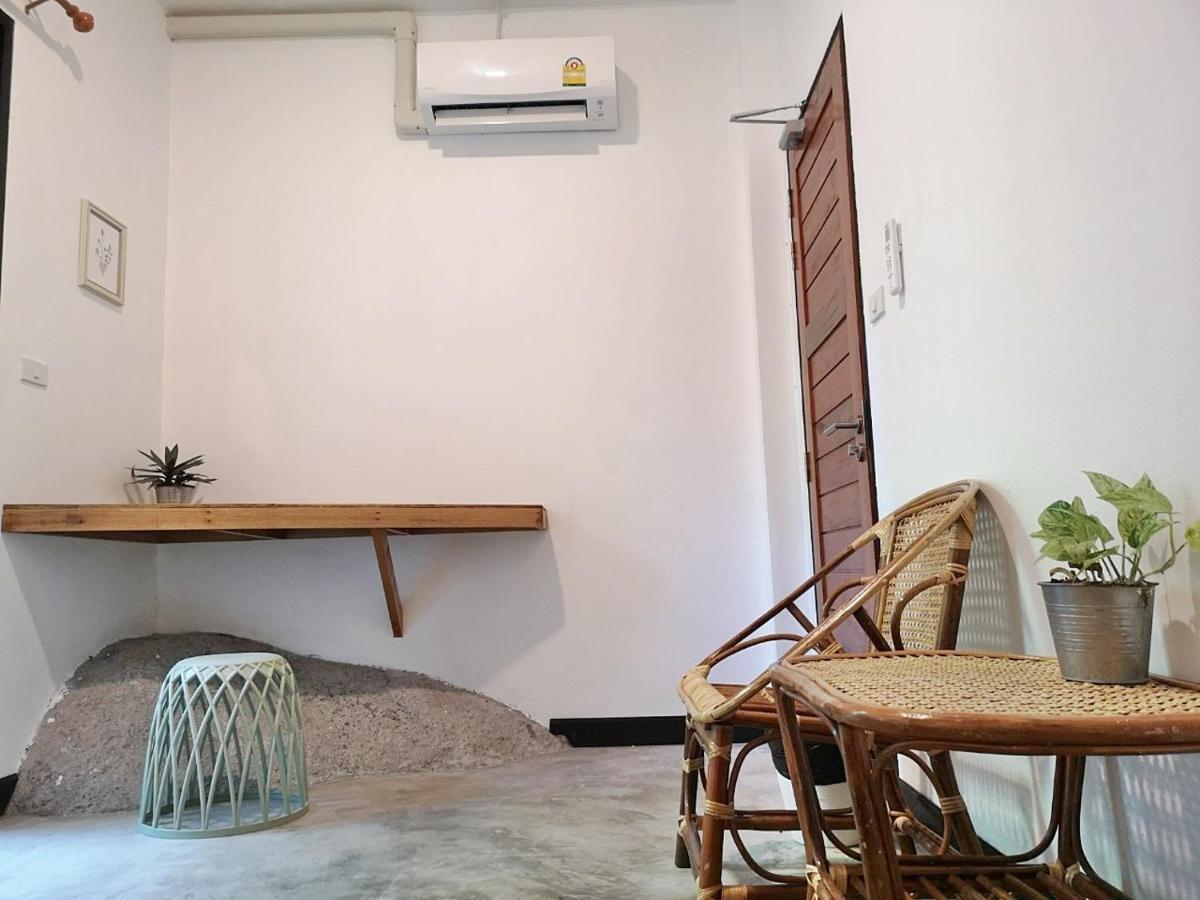 The Dearly Koh Tao Hostel-Padi 5 Star Dive Resort エクステリア 写真